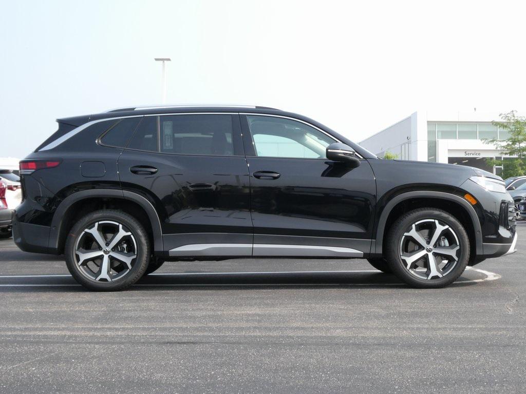 new 2025 Volkswagen Tiguan car, priced at $36,666