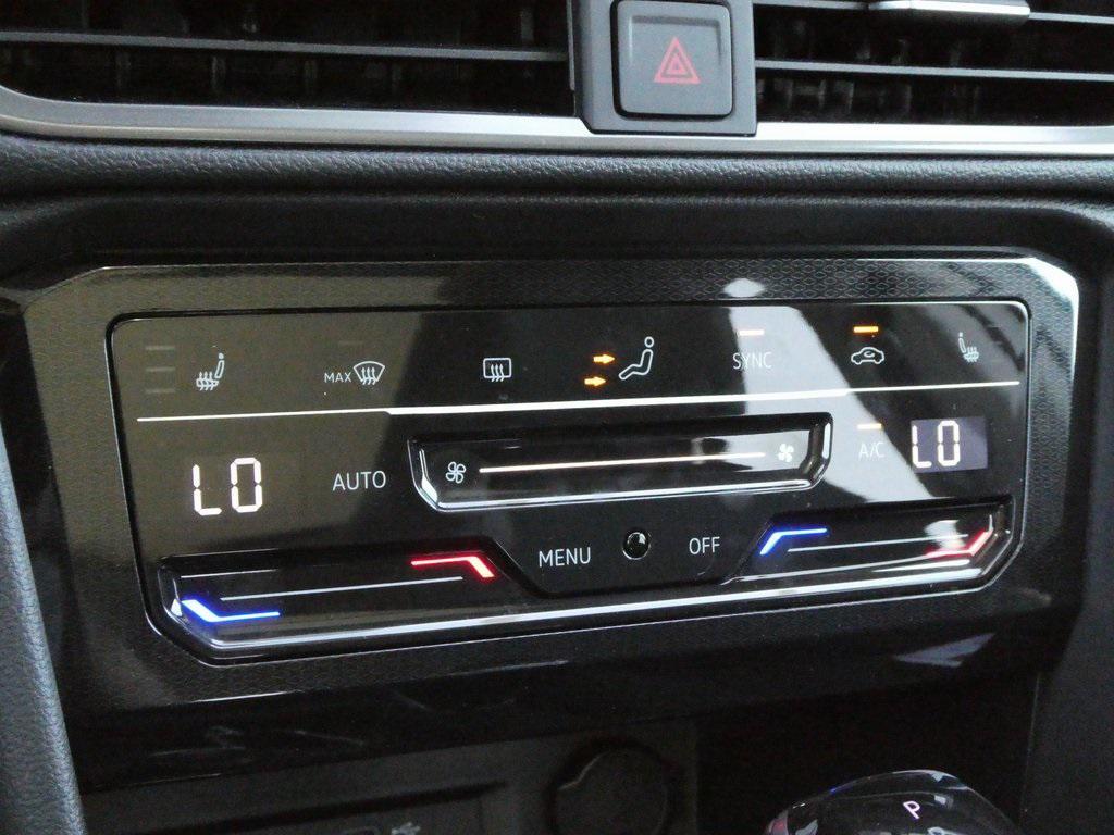 new 2025 Volkswagen Taos car, priced at $33,116