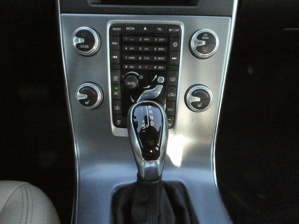 used 2017 Volvo S60 Inscription car, priced at $14,222