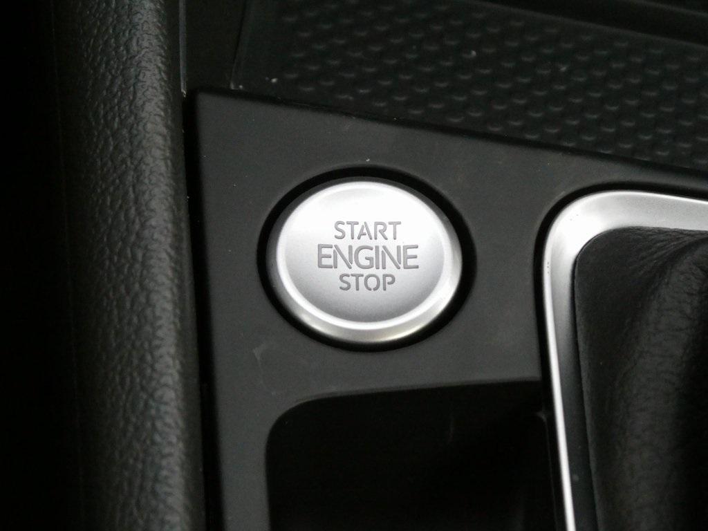 new 2025 Volkswagen Jetta car, priced at $28,661