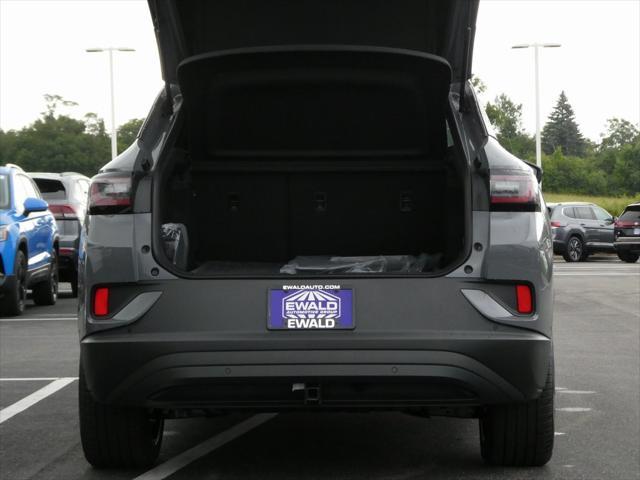 new 2025 Volkswagen ID.4 car, priced at $44,626