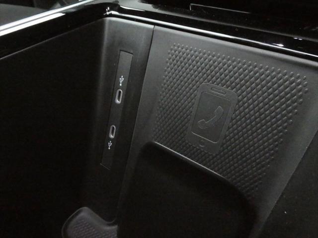 new 2025 Volkswagen ID.4 car, priced at $44,626