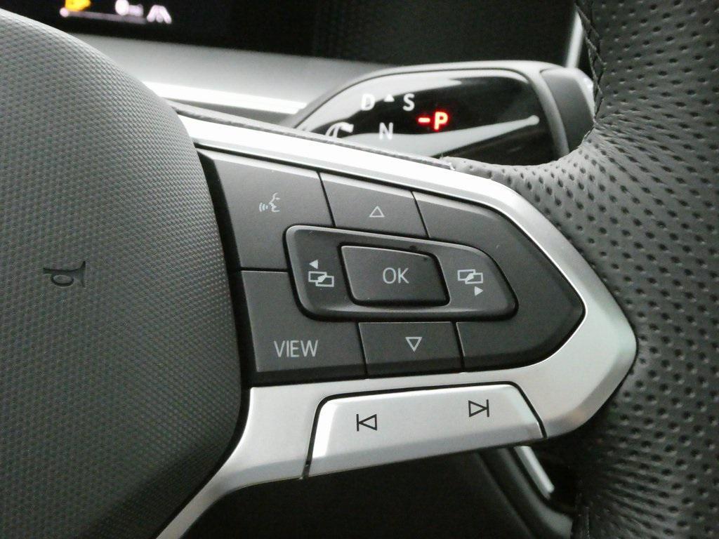 new 2025 Volkswagen Tiguan car, priced at $39,254