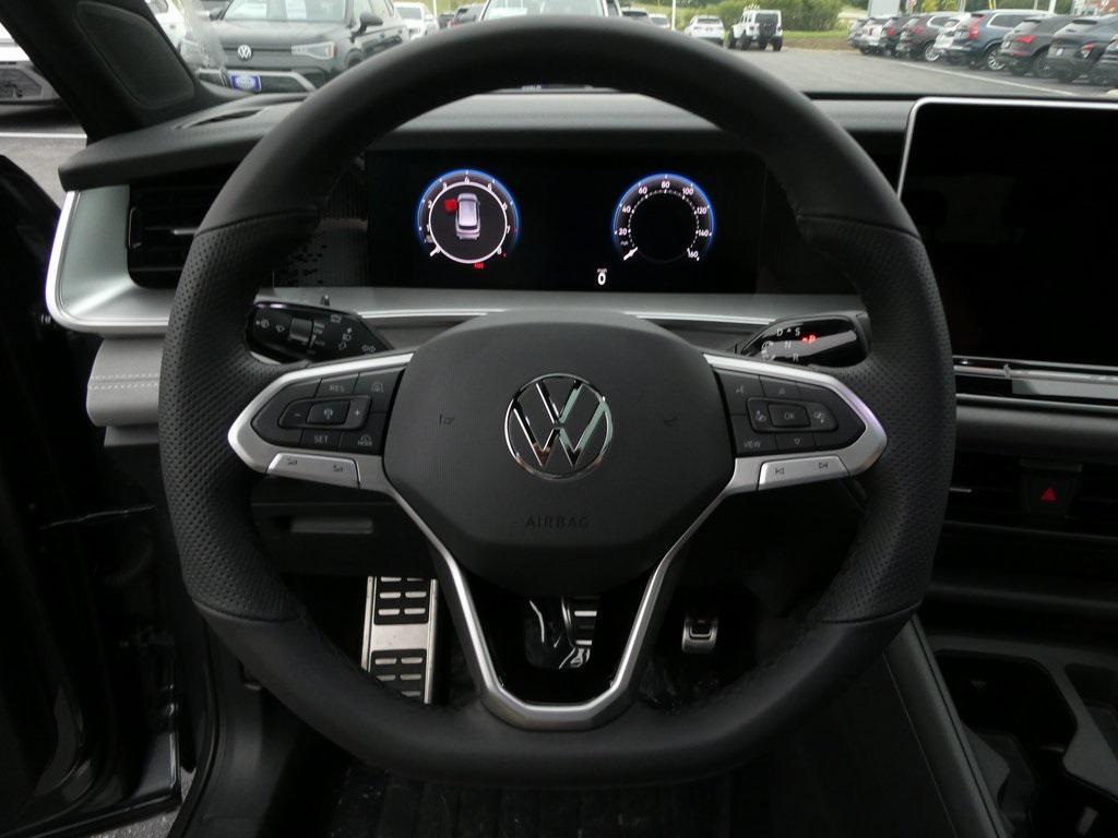 new 2025 Volkswagen Tiguan car, priced at $39,254
