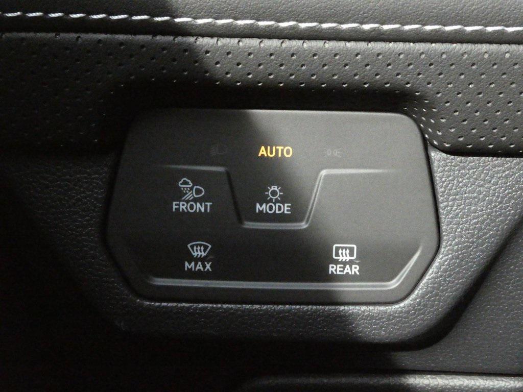 new 2025 Volkswagen Atlas Cross Sport car, priced at $46,807