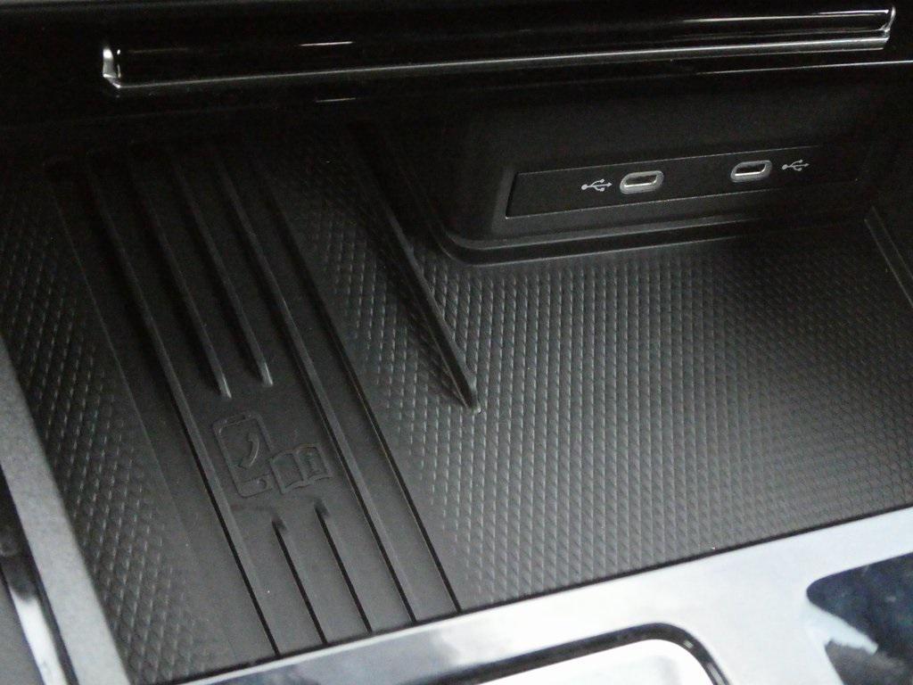 new 2025 Volkswagen Atlas Cross Sport car, priced at $46,807