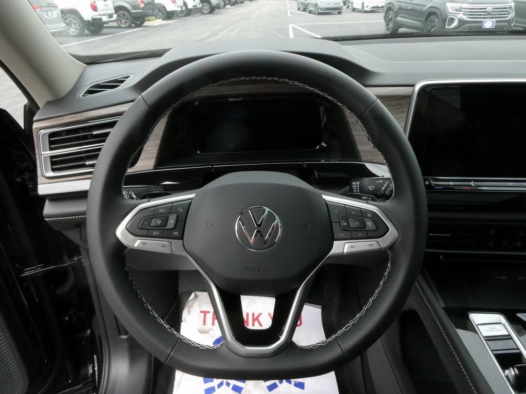 new 2025 Volkswagen Atlas car, priced at $45,572