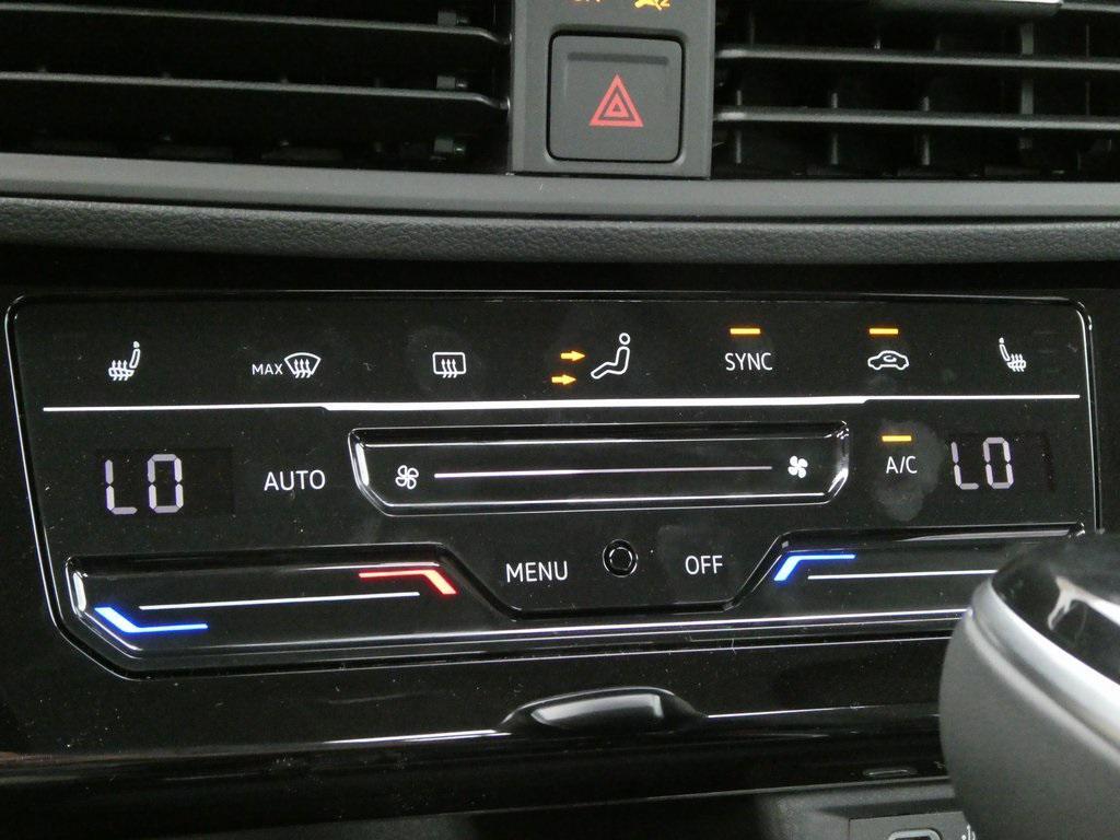 new 2025 Volkswagen Jetta car, priced at $25,617