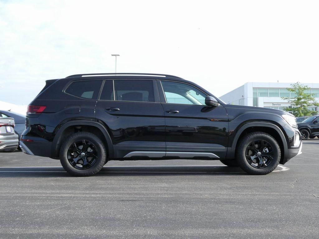 new 2025 Volkswagen Atlas car, priced at $43,660