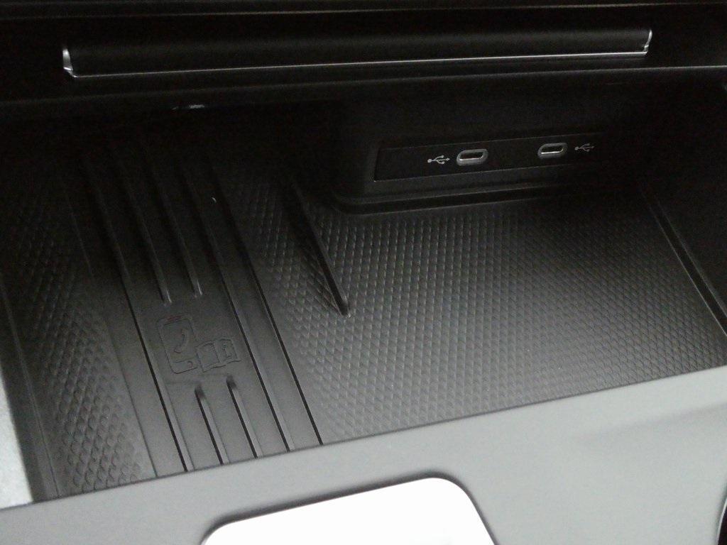 new 2026 Volkswagen Atlas car, priced at $42,329