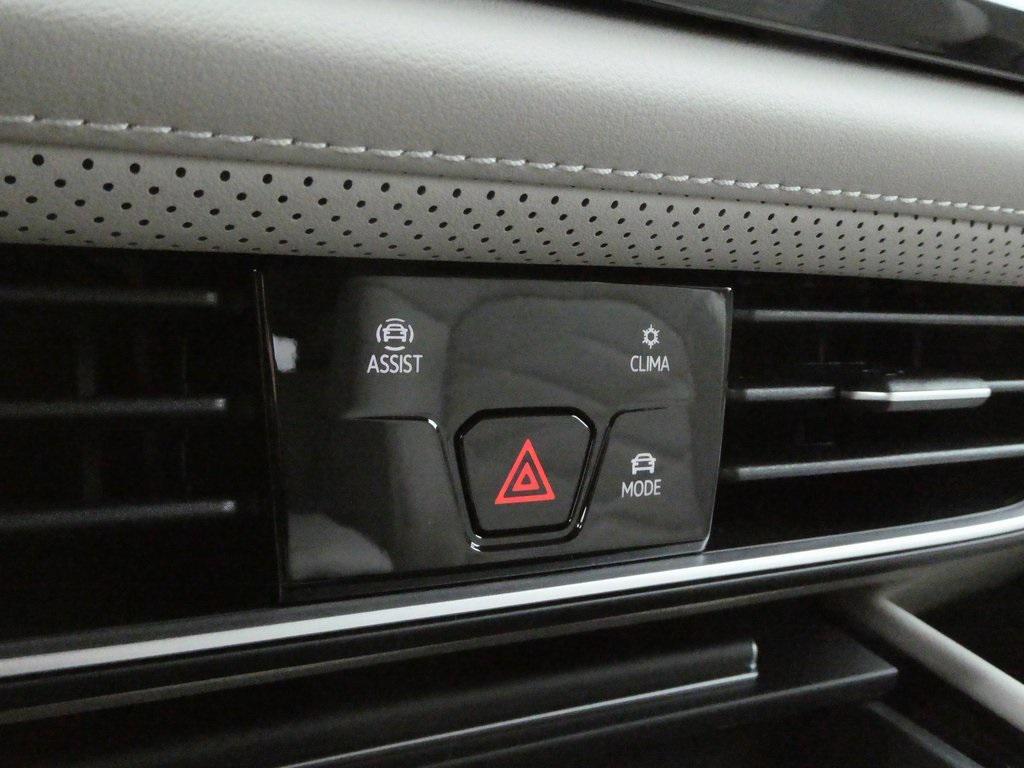 new 2026 Volkswagen Atlas car, priced at $42,329