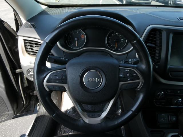 used 2016 Jeep Cherokee car, priced at $11,499