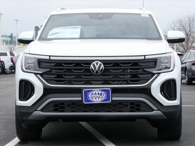 new 2025 Volkswagen Atlas Cross Sport car, priced at $43,103