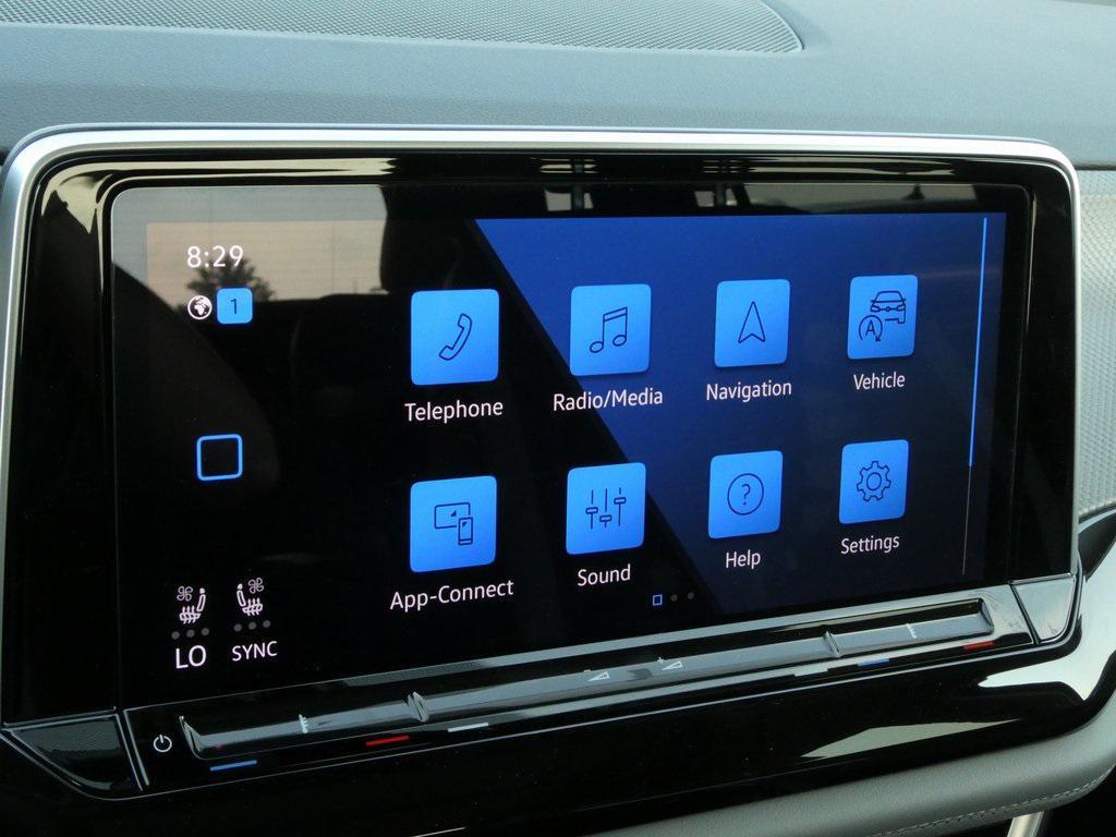 new 2025 Volkswagen Atlas car, priced at $44,502