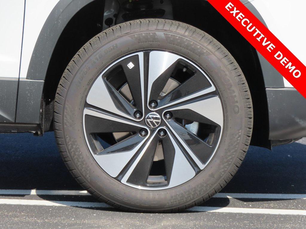 new 2025 Volkswagen Taos car, priced at $30,995