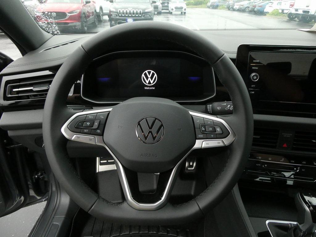 new 2025 Volkswagen Jetta car, priced at $25,024
