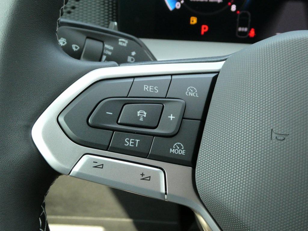 new 2025 Volkswagen Tiguan car, priced at $35,466