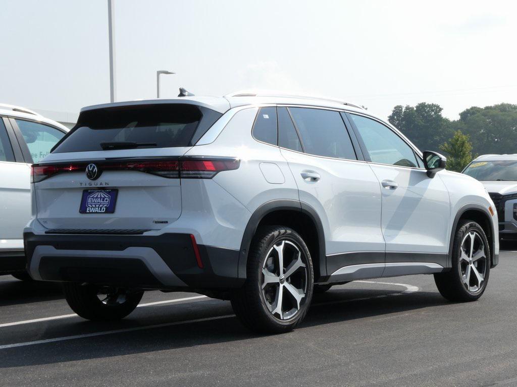 new 2025 Volkswagen Tiguan car, priced at $35,466