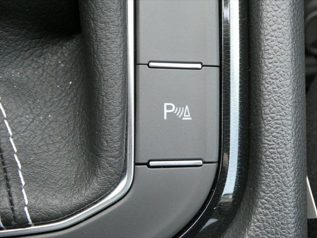 new 2025 Volkswagen Taos car, priced at $33,116