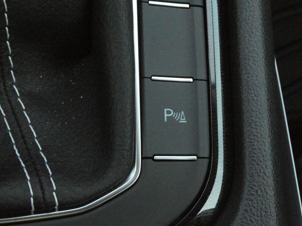 new 2025 Volkswagen Taos car, priced at $33,116