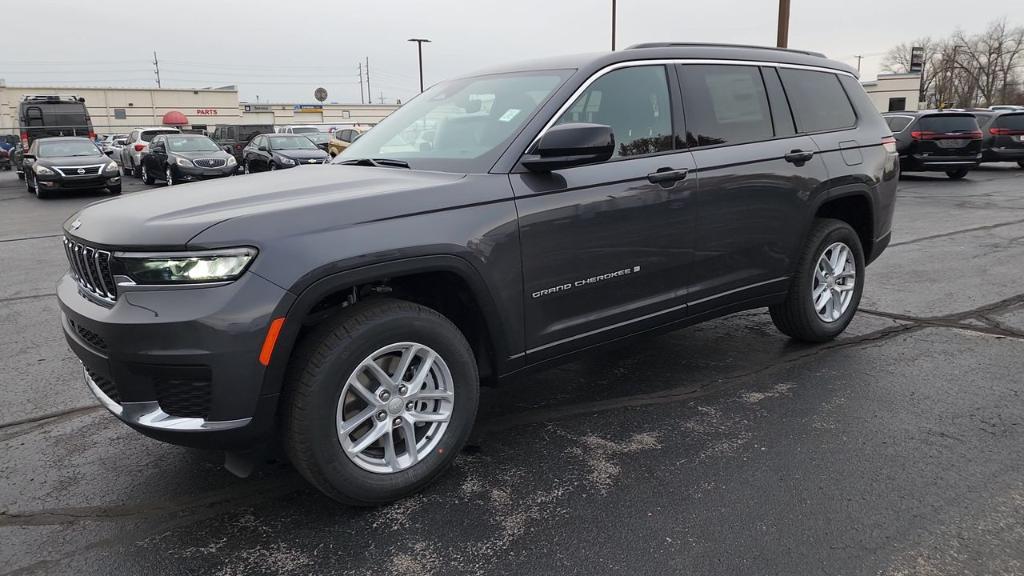 new 2025 Jeep Grand Cherokee L car, priced at $45,720