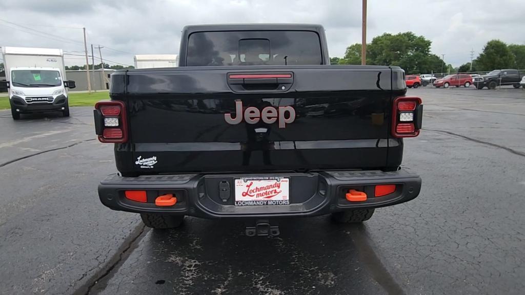 new 2024 Jeep Gladiator car, priced at $67,055