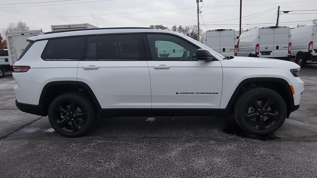 new 2025 Jeep Grand Cherokee L car, priced at $56,965