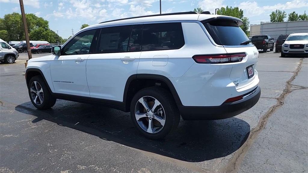 new 2024 Jeep Grand Cherokee L car, priced at $52,271