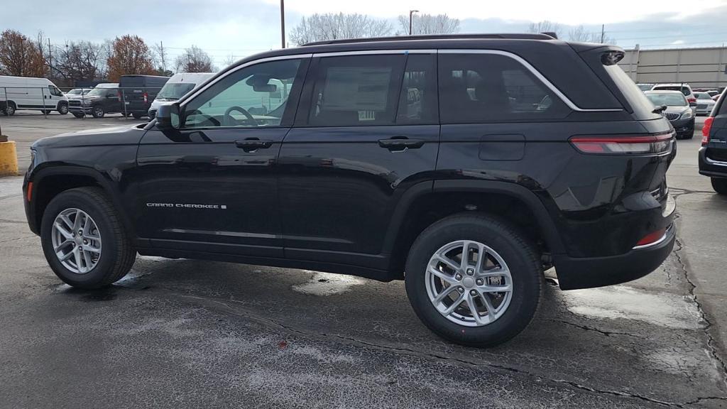 new 2025 Jeep Grand Cherokee car, priced at $44,965