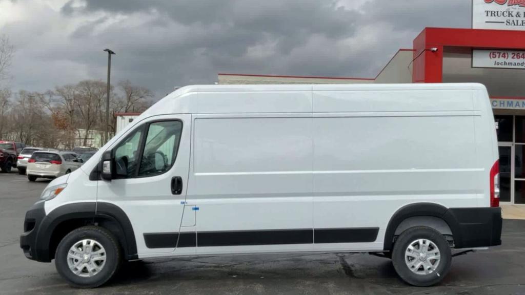 new 2024 Ram ProMaster 2500 car, priced at $51,095