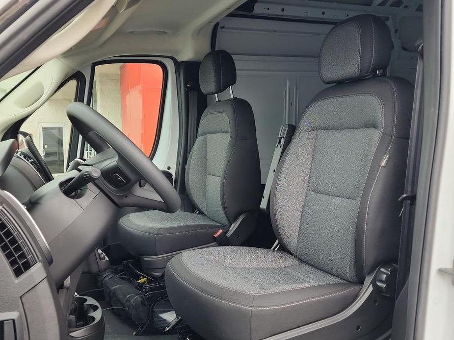 new 2024 Ram ProMaster 2500 car, priced at $57,095