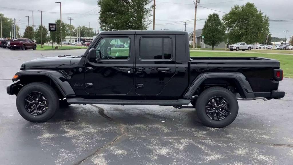 new 2023 Jeep Gladiator car, priced at $56,963