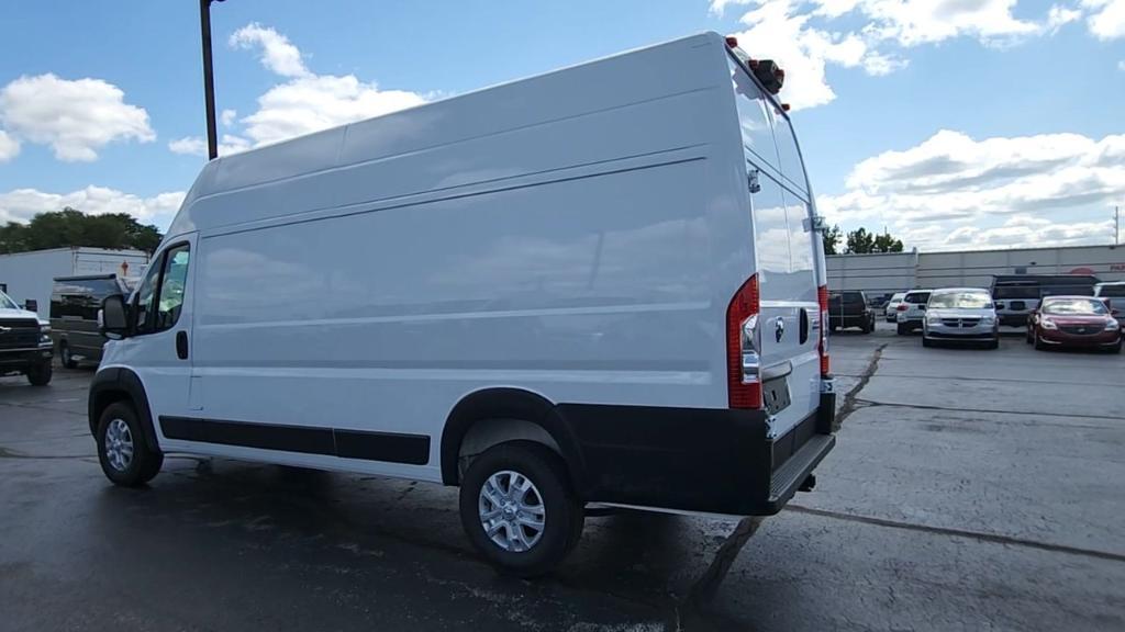 new 2024 Ram ProMaster 3500 car, priced at $61,915