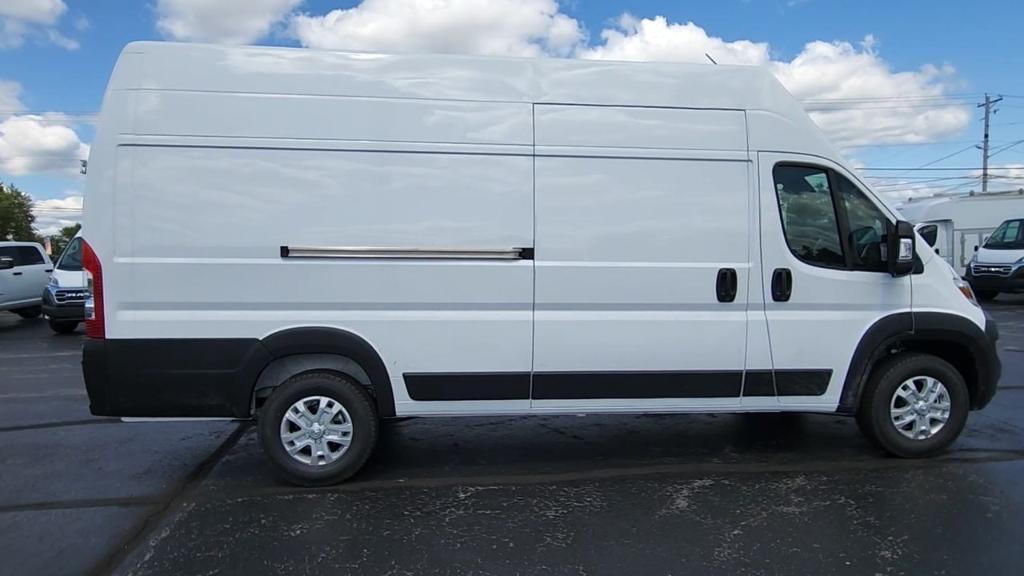 new 2024 Ram ProMaster 3500 car, priced at $61,915