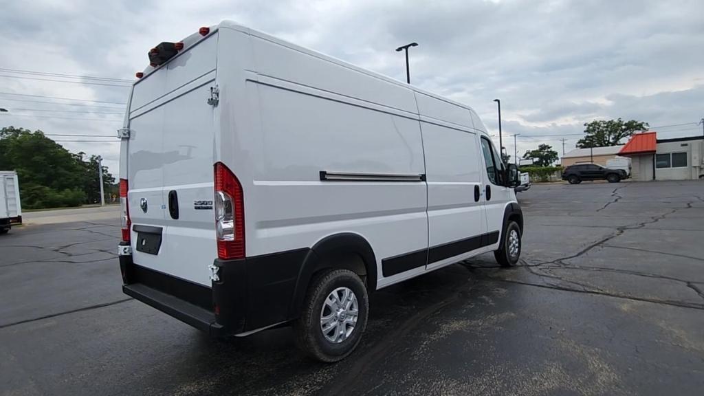 new 2024 Ram ProMaster 2500 car, priced at $53,579