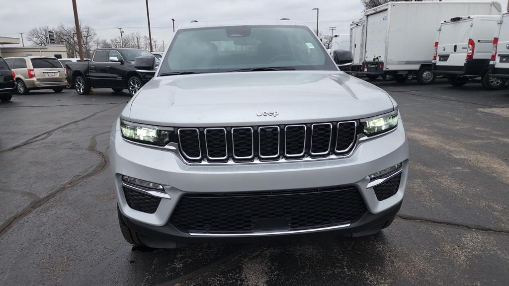 new 2025 Jeep Grand Cherokee car, priced at $55,360