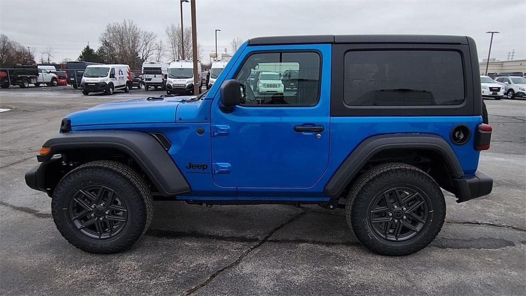 new 2025 Jeep Wrangler car, priced at $44,235