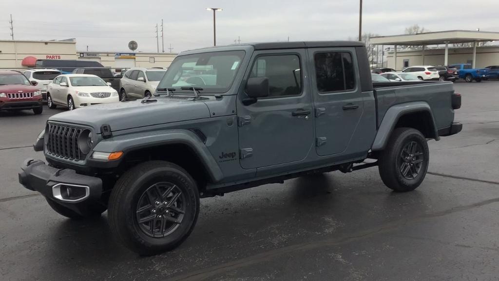 new 2024 Jeep Gladiator car, priced at $55,740