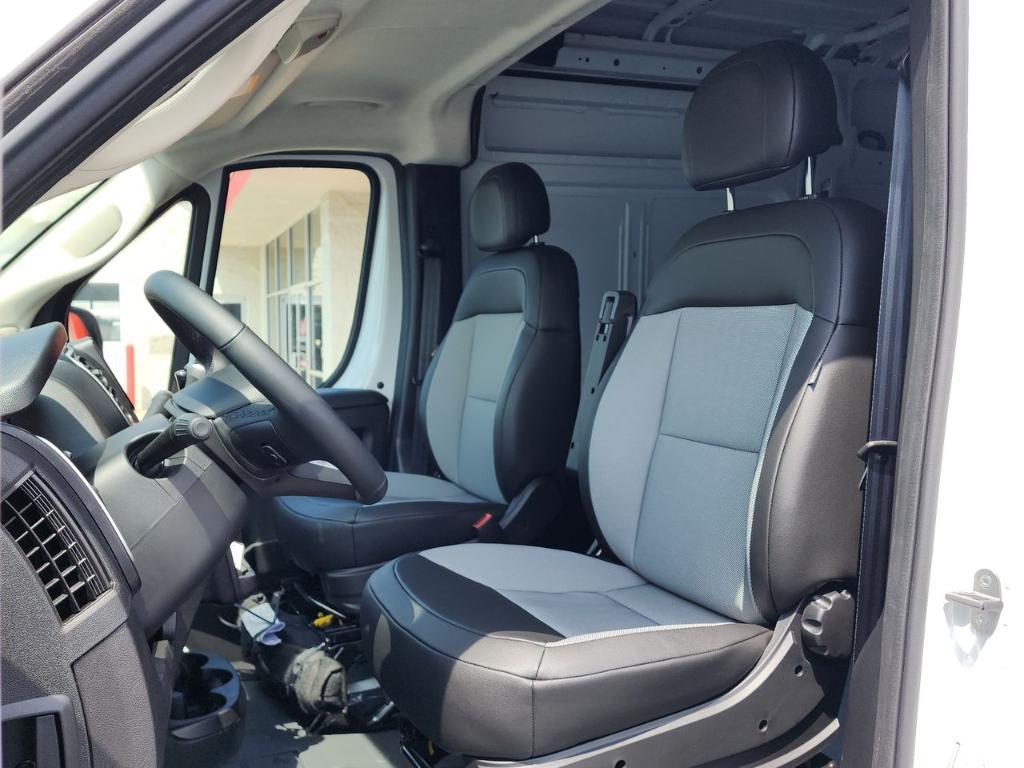 new 2024 Ram ProMaster 2500 car, priced at $58,440