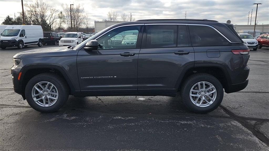 new 2025 Jeep Grand Cherokee car, priced at $44,965