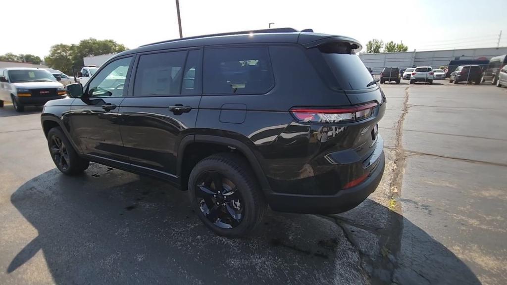 new 2024 Jeep Grand Cherokee L car, priced at $60,560