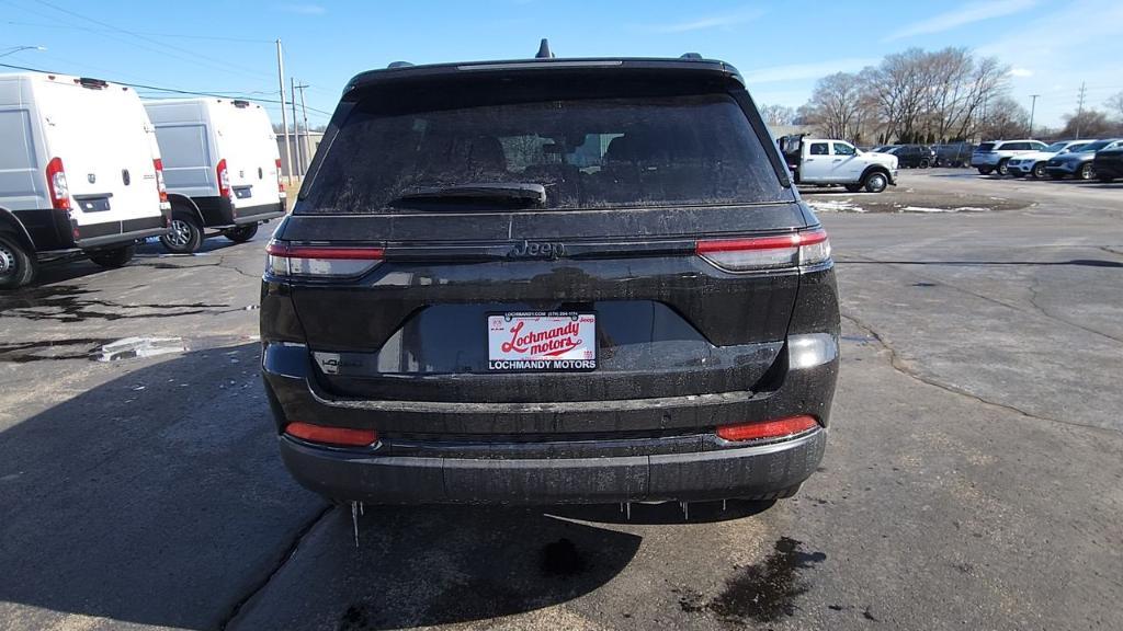 new 2025 Jeep Grand Cherokee car, priced at $48,670