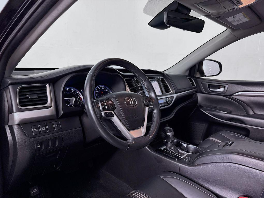 used 2017 Toyota Highlander car, priced at $22,300