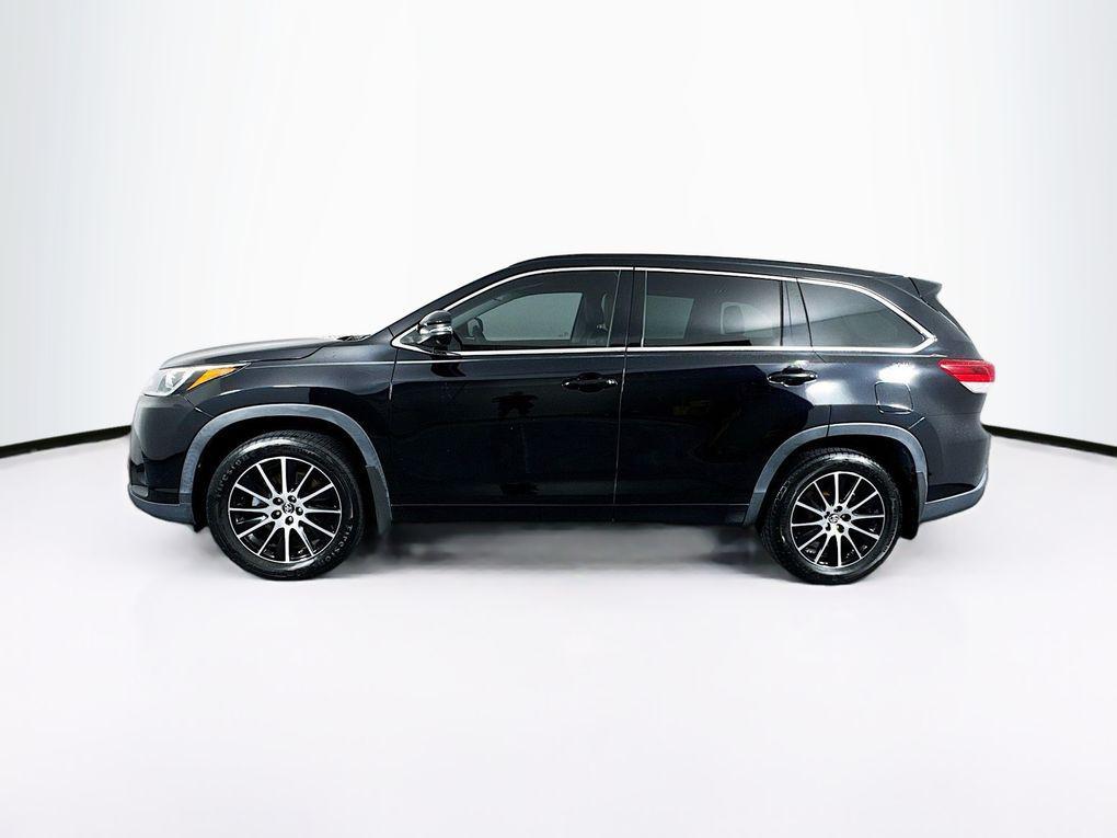 used 2017 Toyota Highlander car, priced at $22,300