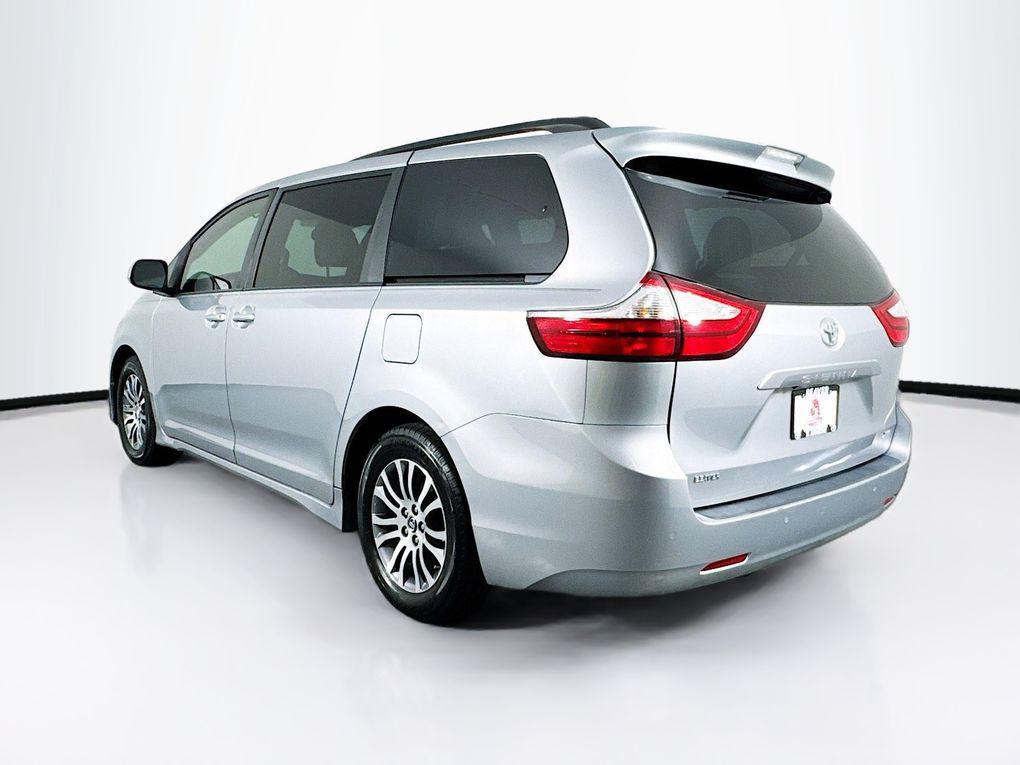 used 2018 Toyota Sienna car, priced at $27,300