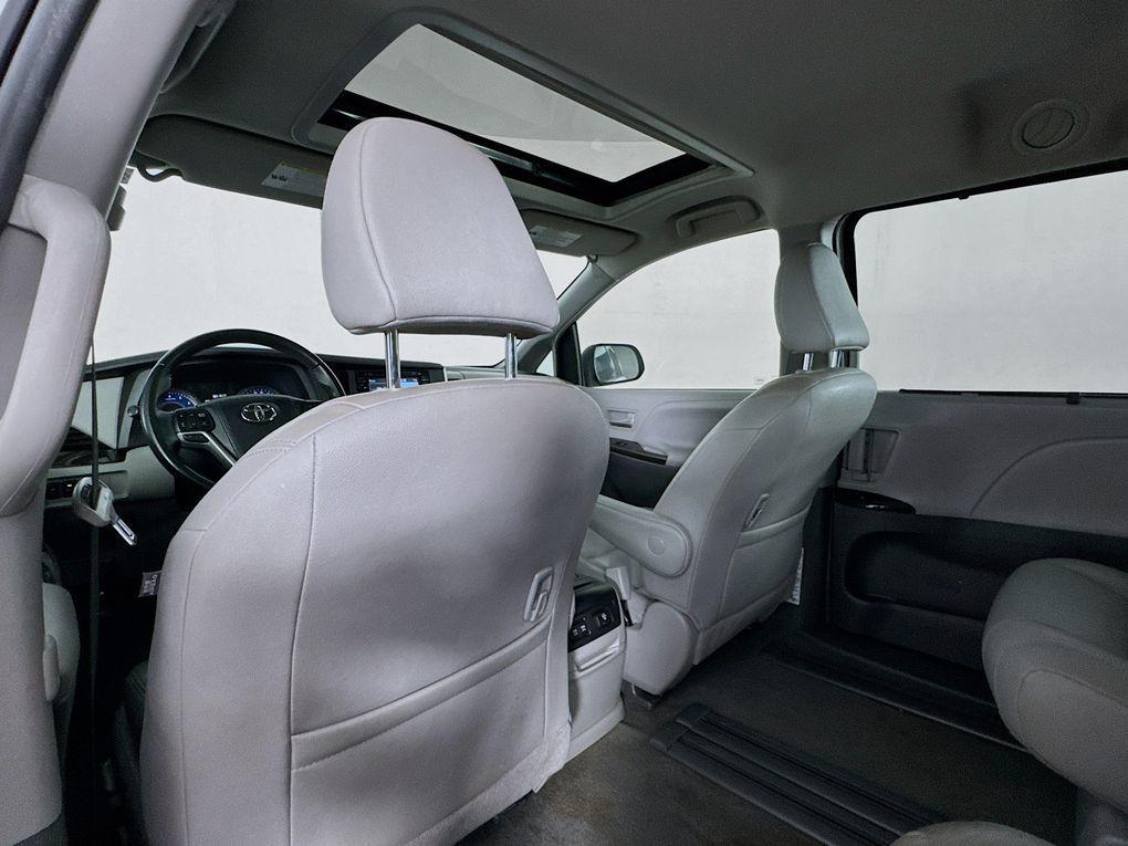 used 2018 Toyota Sienna car, priced at $27,300