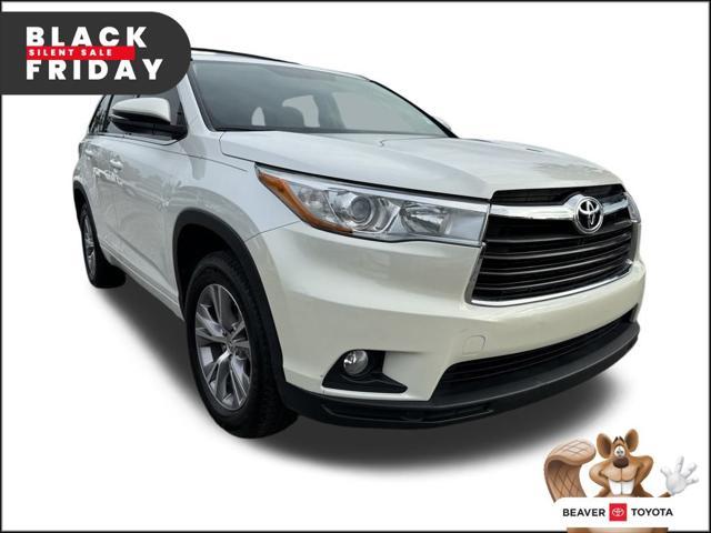 used 2015 Toyota Highlander car, priced at $22,200