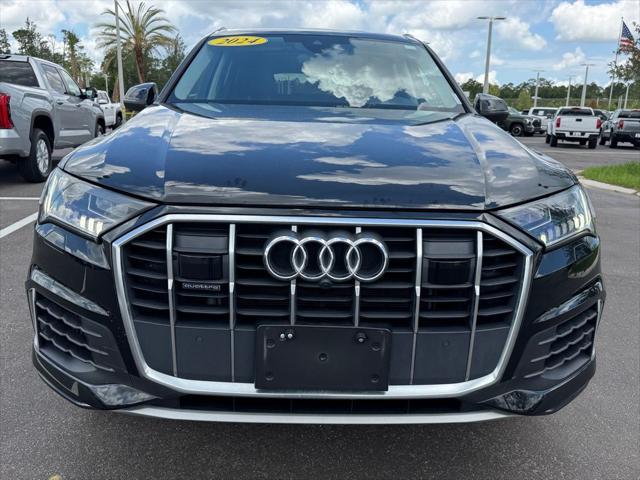 used 2024 Audi Q7 car, priced at $47,700