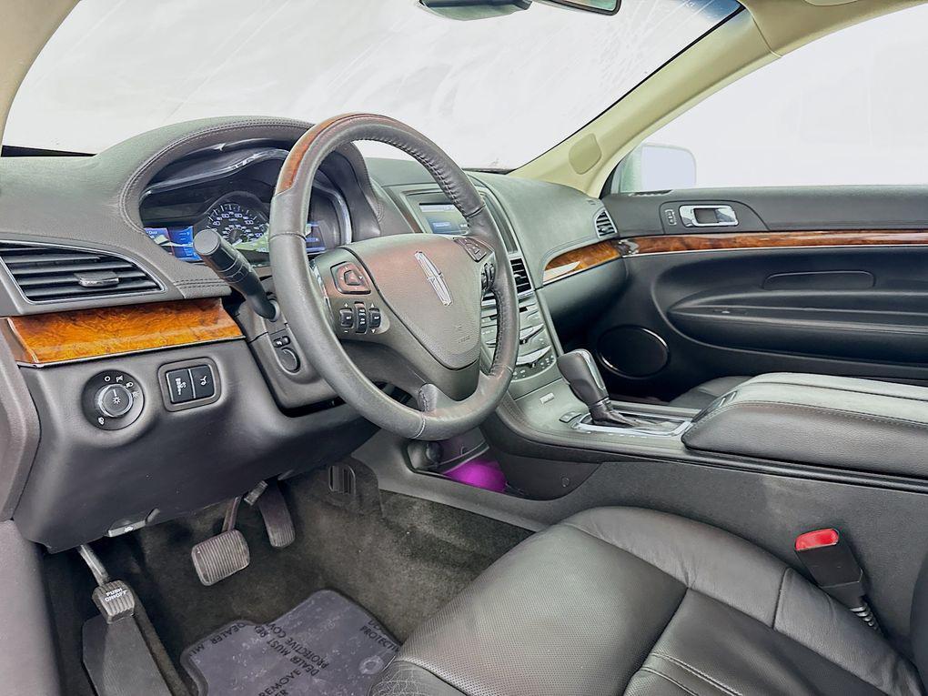 used 2014 Lincoln MKT car, priced at $10,500