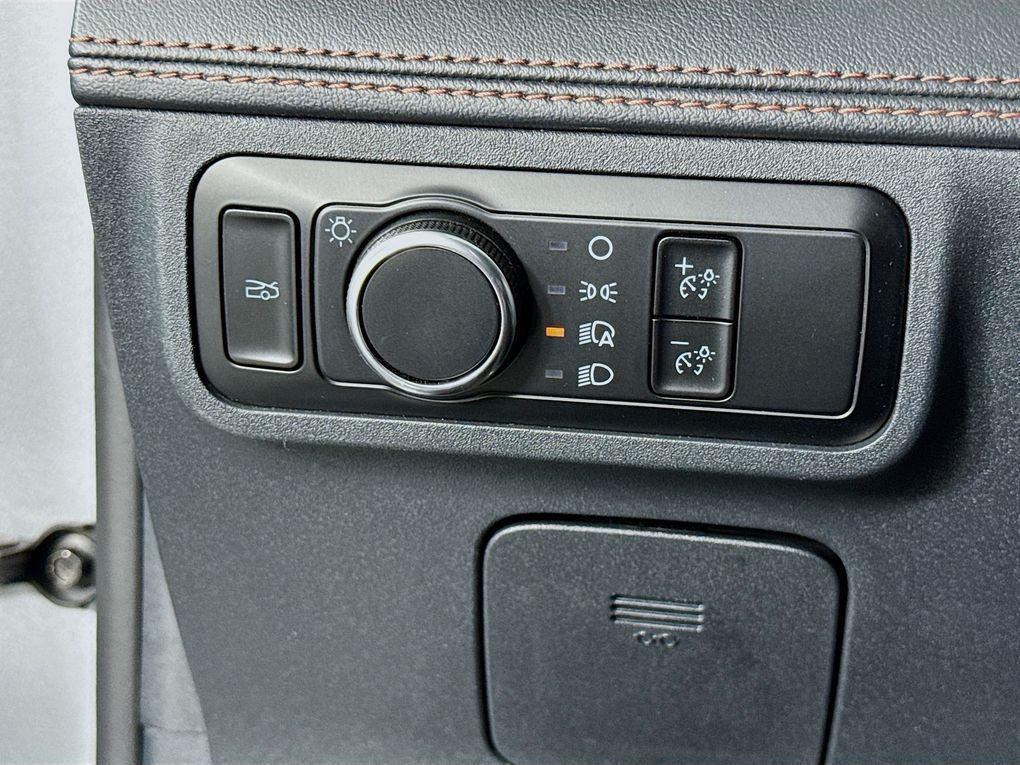 used 2024 Ford Mustang car, priced at $32,200